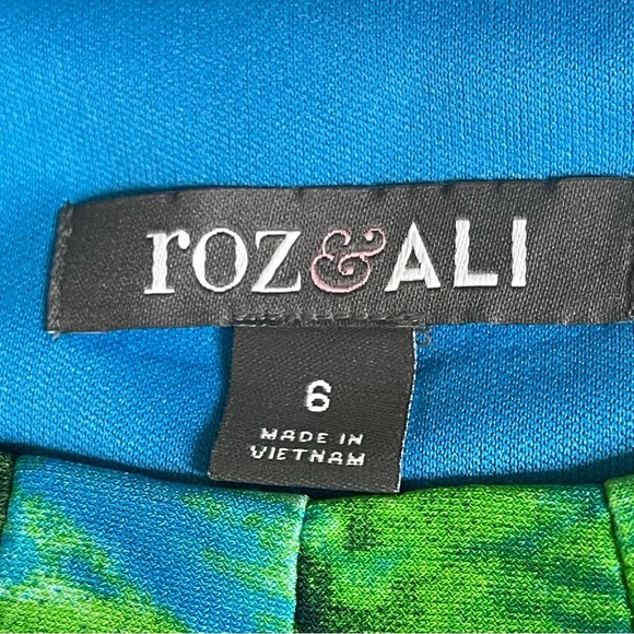 Roz & Ali color floral print dress - Picture 7 of 8